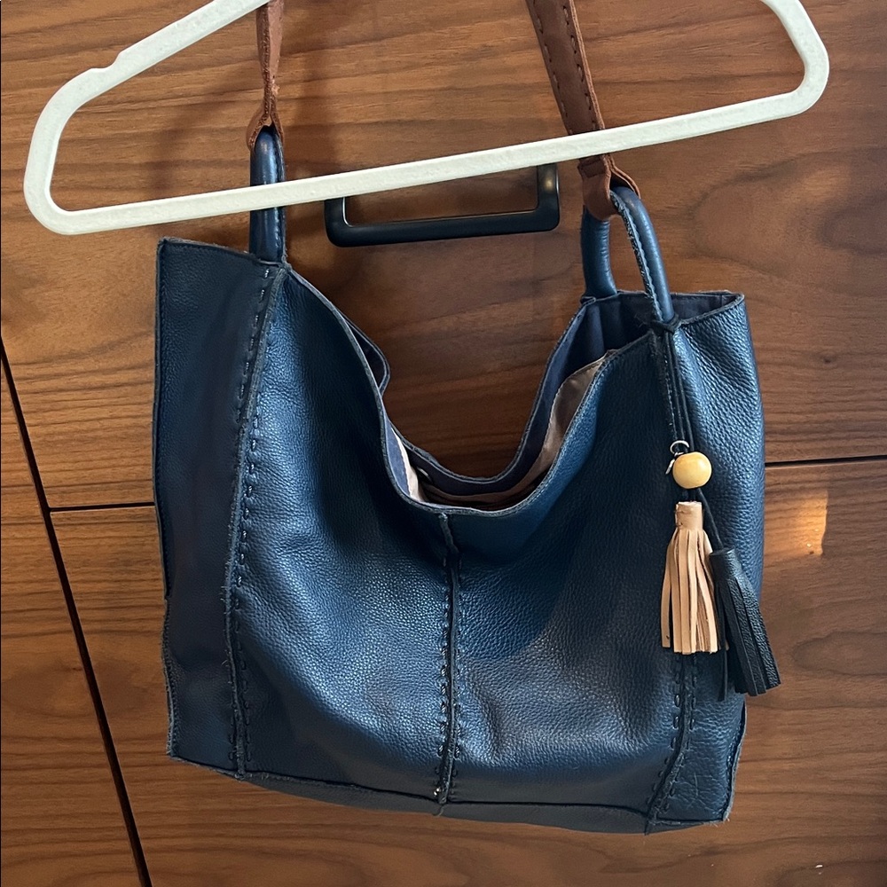 The Sak Navy and Brown Leather Shoulder Bag